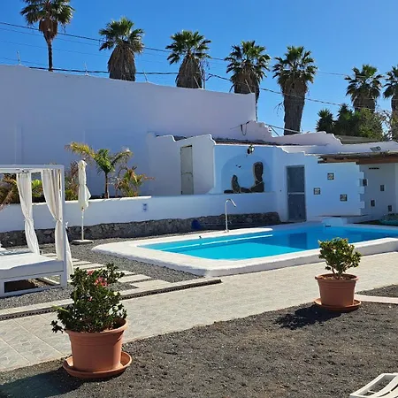 Remarkable 3-bedroom House 'villa' Vistamar