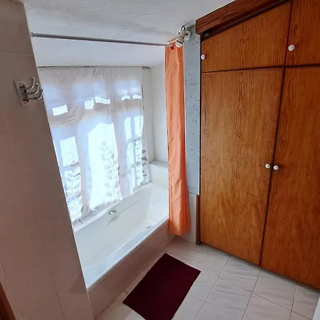 Daire Remarkable 3-bedroom House 'villa' Vistamar